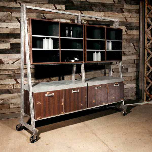 Iron Horse provides ample color storage and display area in the laminate clad upper cabinets and shelves. Storage cabinets have adjustable interior shelves and a galvanized steel color mixing counter top. The main structure is a fully welded steel tube frame with an industrial grade galvanized coating.